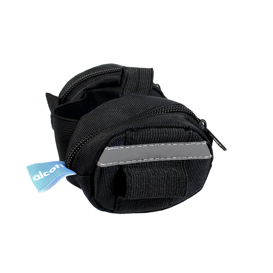 retractable leash luggage in black